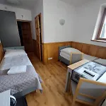 Homestay Goscinne Zbyszko *